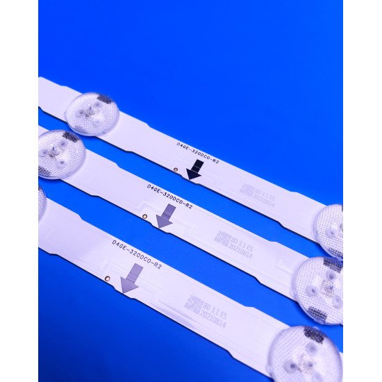 LED Backlight Strip for Samsung 32 Inch TV 7 LED 3V 2014SVS32HD_3228_07_REV1.3_131212 (3 PCS Set) LED Backlight Strip for Samsung 32 Inch TV 7 LED 3V 2014SVS32HD_3228_07_REV1.3_131212 (3 PCS Set)